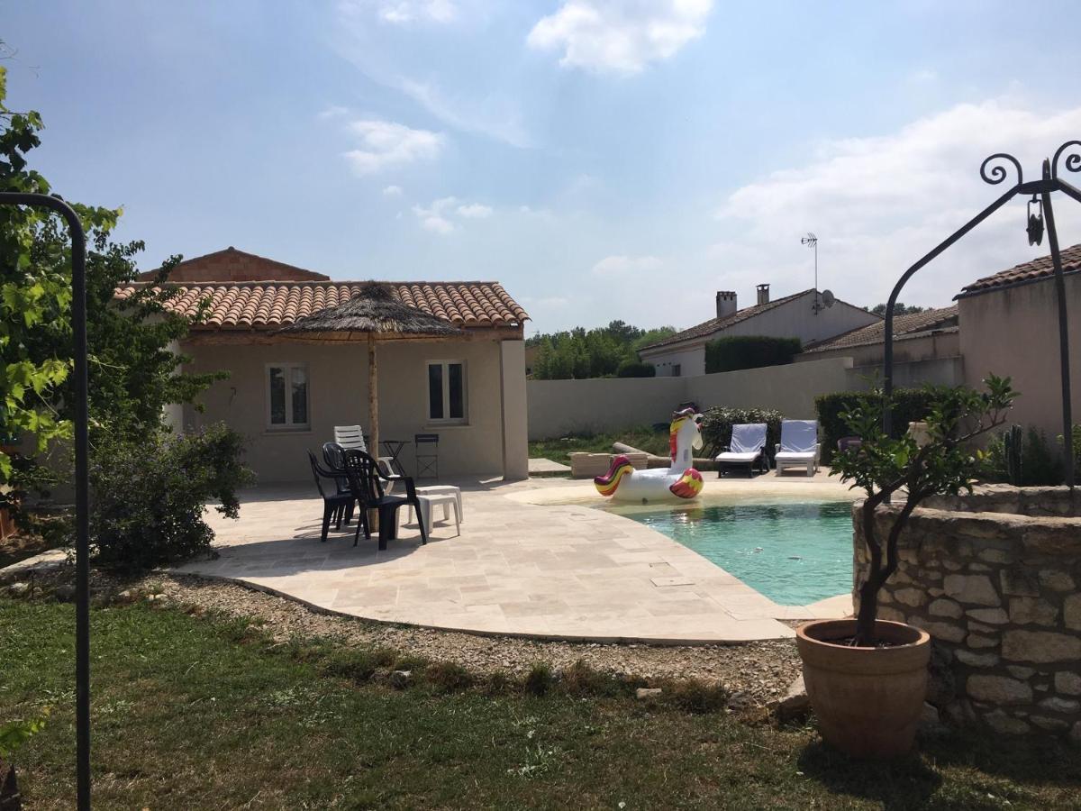 Coquet 2 Pieces Au Calme Avec Piscine Villa Fontvieille Exteriör bild